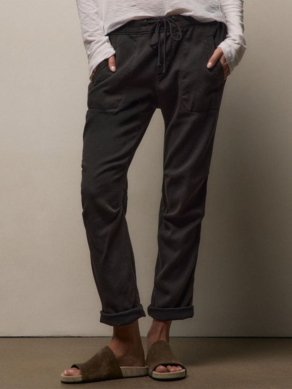 James Perse Soft Drape Pant Carbon Pigment NWOT Luxe Drawstring Twill Jogger S